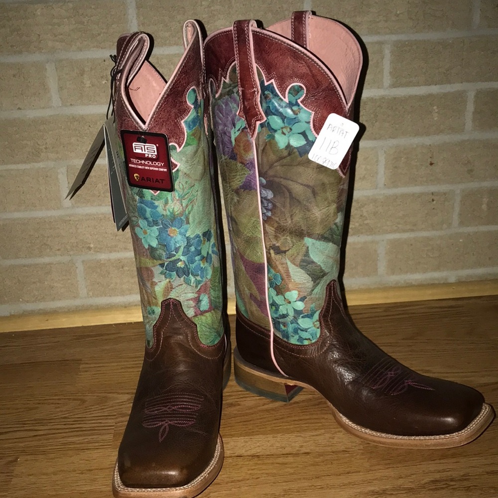 NWT Ariat Boots ATS PRO
